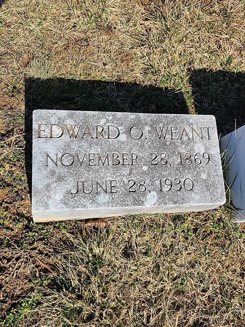 Edward O. Weant's grave. Photo 3