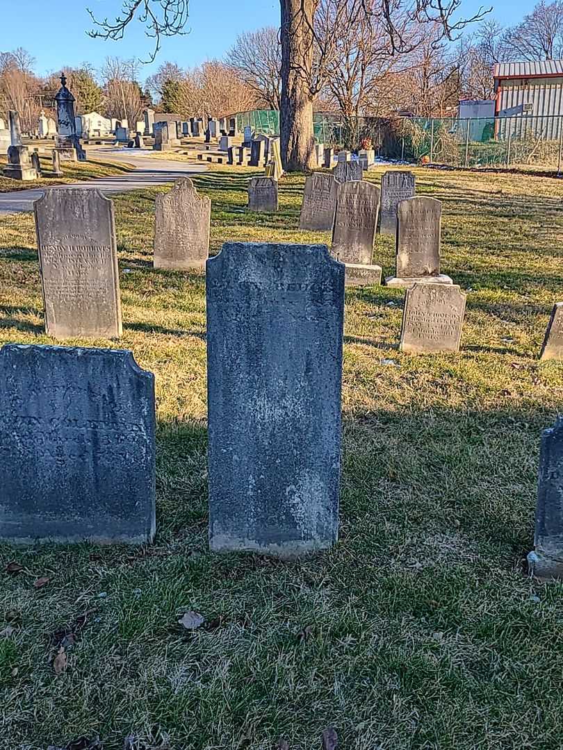 Lucy Behoe's grave. Photo 2