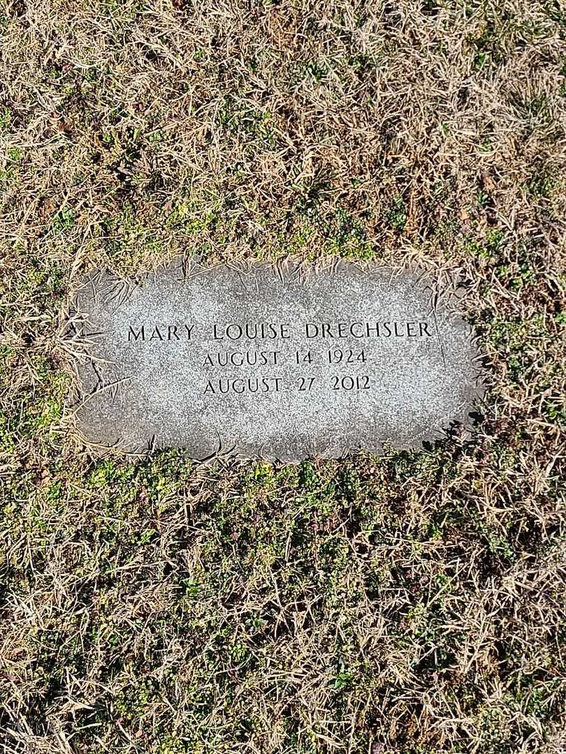 Mary Louise Drechsler's grave. Photo 3