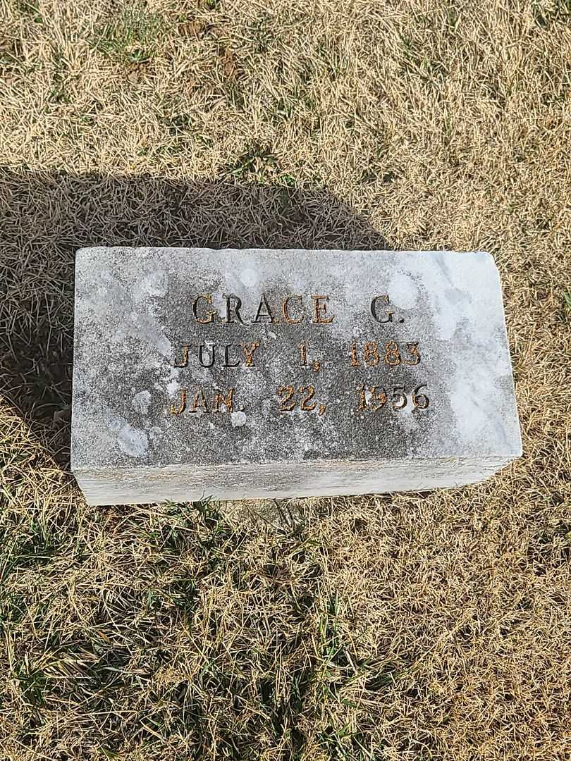 Grace G. Dailey's grave. Photo 3