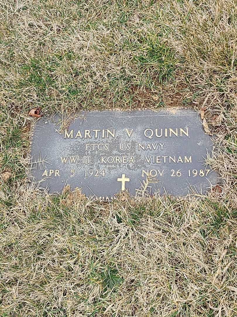 Martin V. Quinn's grave. Photo 3