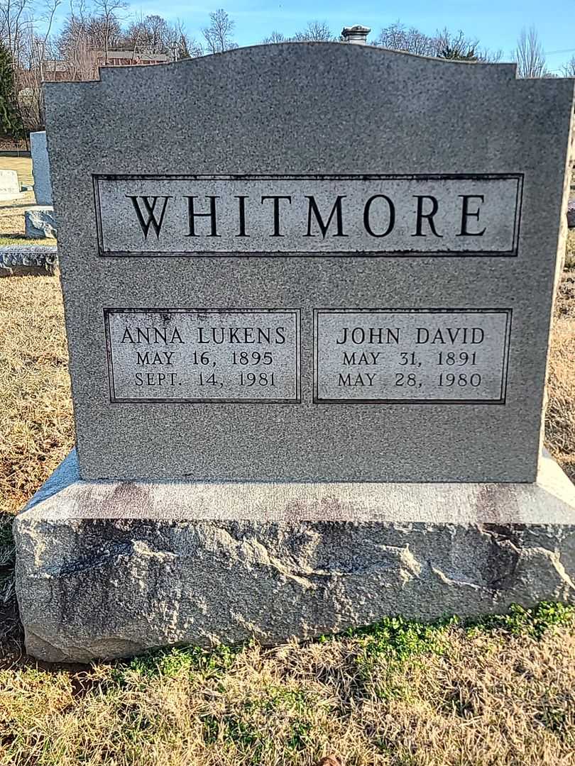 John David Whitmore's grave. Photo 3