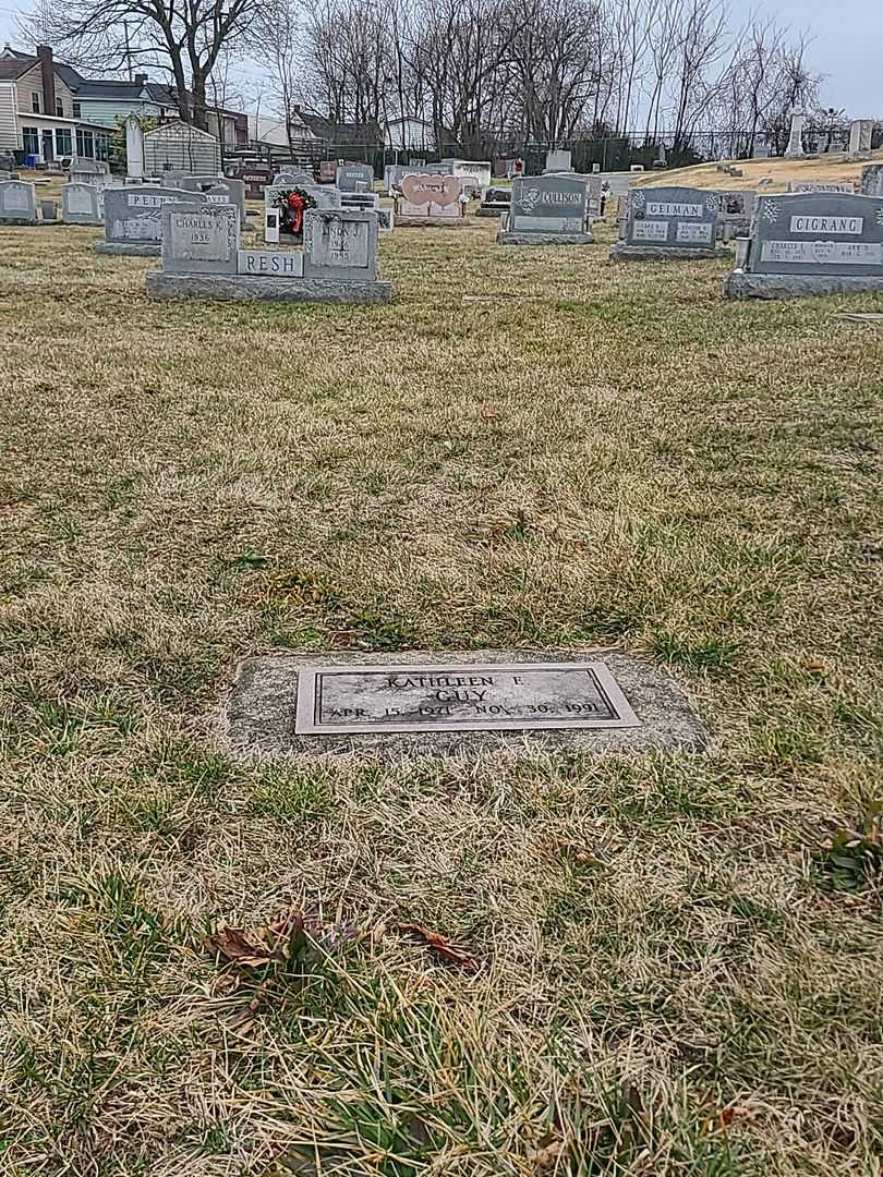 Stanley G. Guy's grave. Photo 1