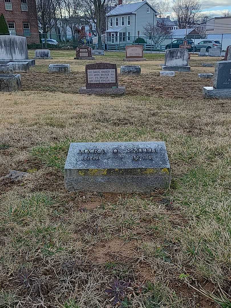Myra O. Smith's grave. Photo 2