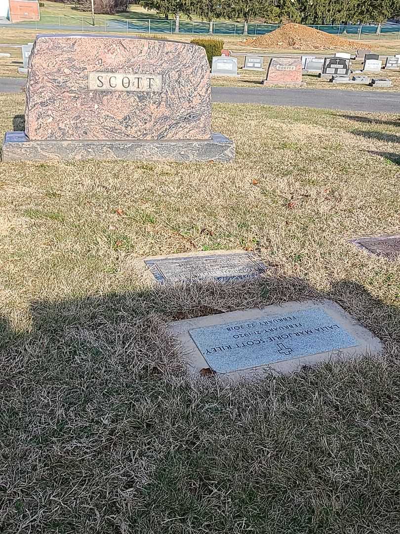 Elizabeth Billingslea Scott's grave. Photo 2