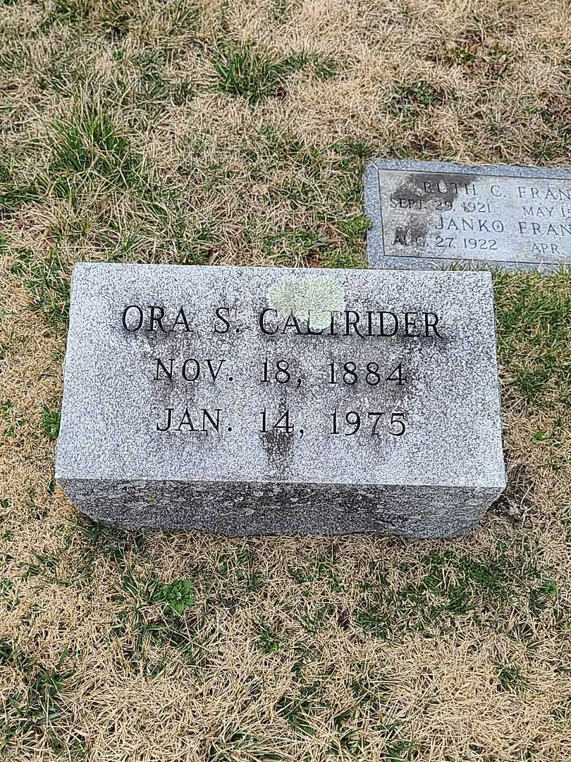 Ora S. Caltrider's grave. Photo 3