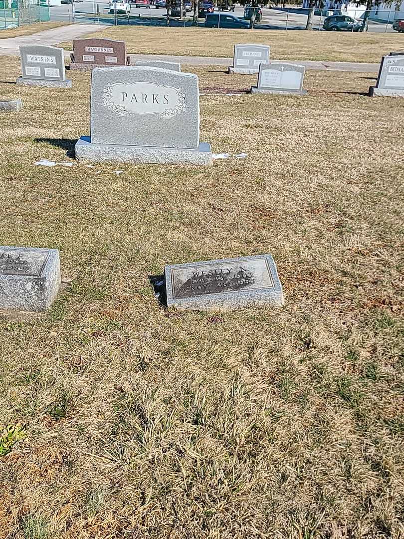 Wesley N. Parks's grave. Photo 2