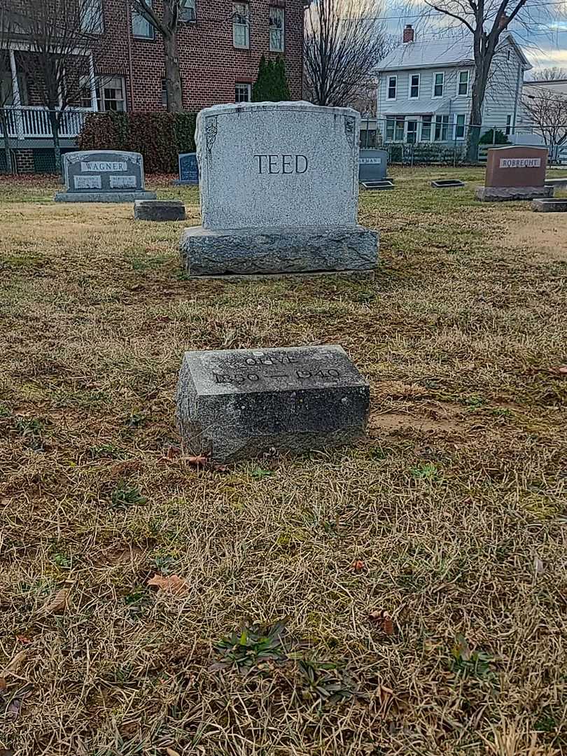 Olive Teed's grave. Photo 2