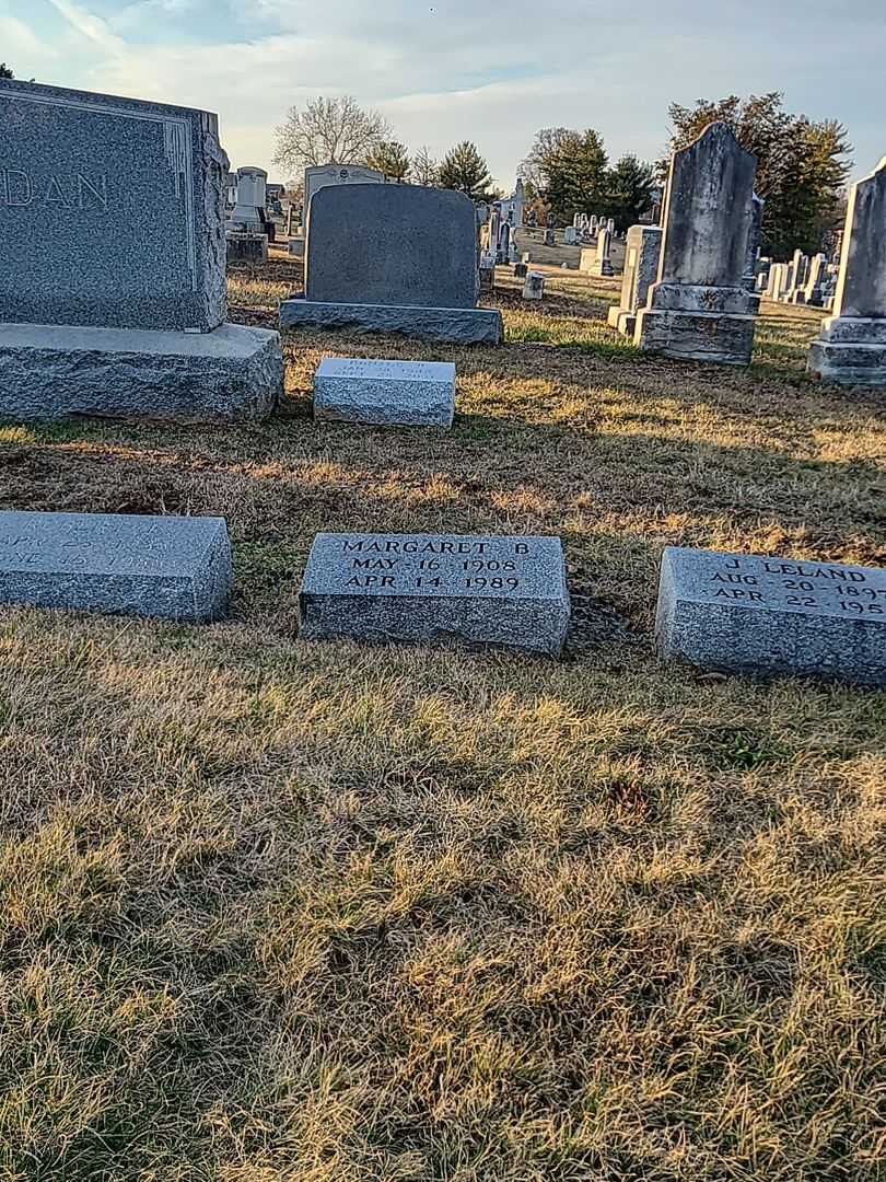 Margaret B. Jordan's grave. Photo 3