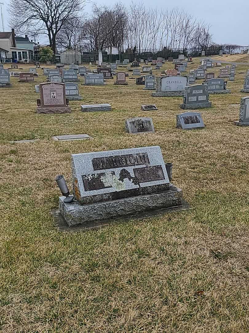 Louis J. Marrichi's grave. Photo 2