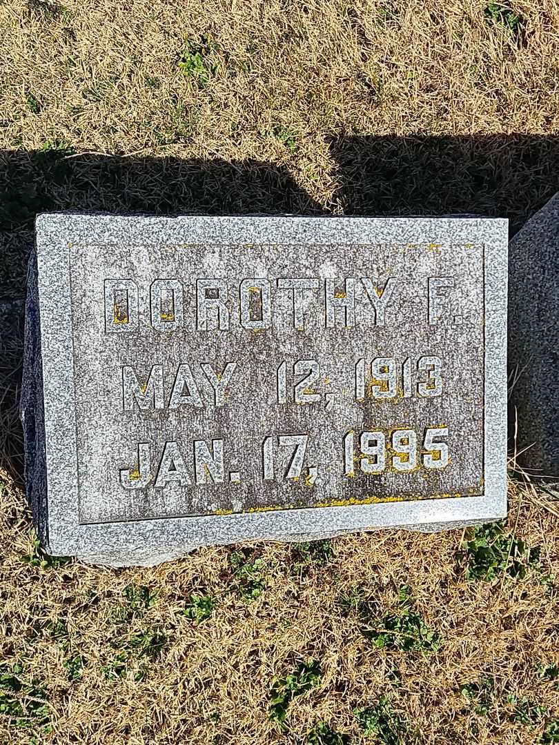 Dorothy F. Cootes's grave. Photo 3