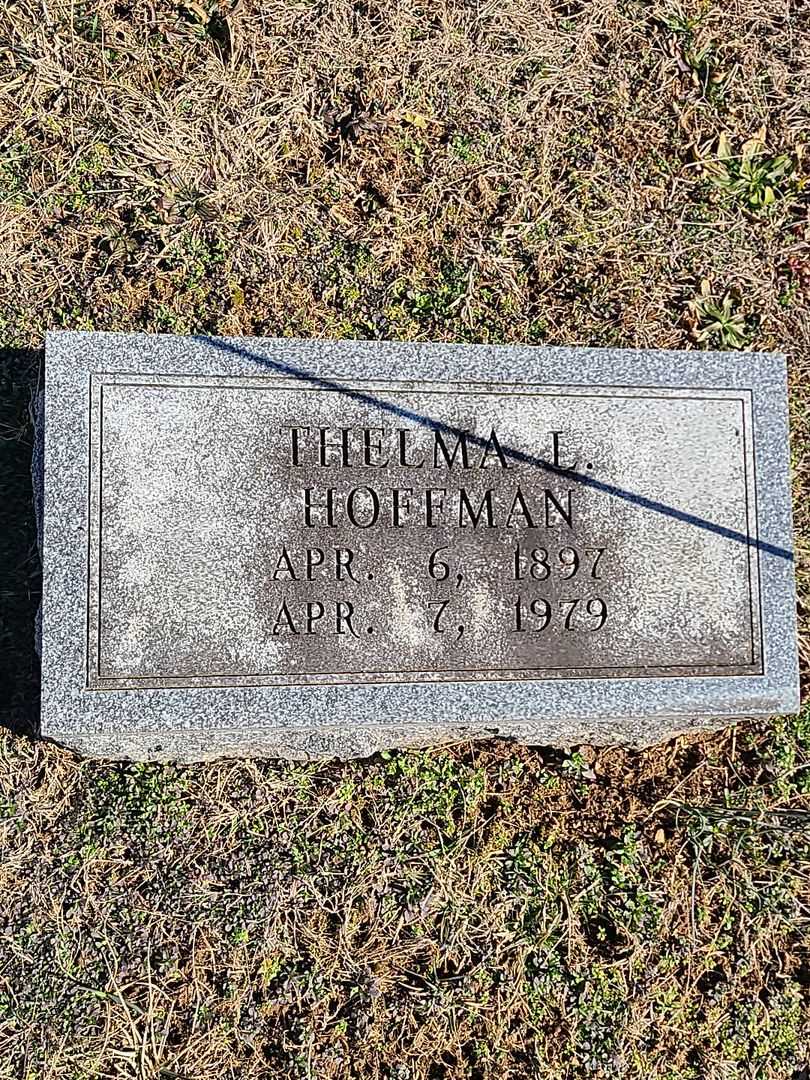 Thelma L. Hoffman's grave. Photo 3