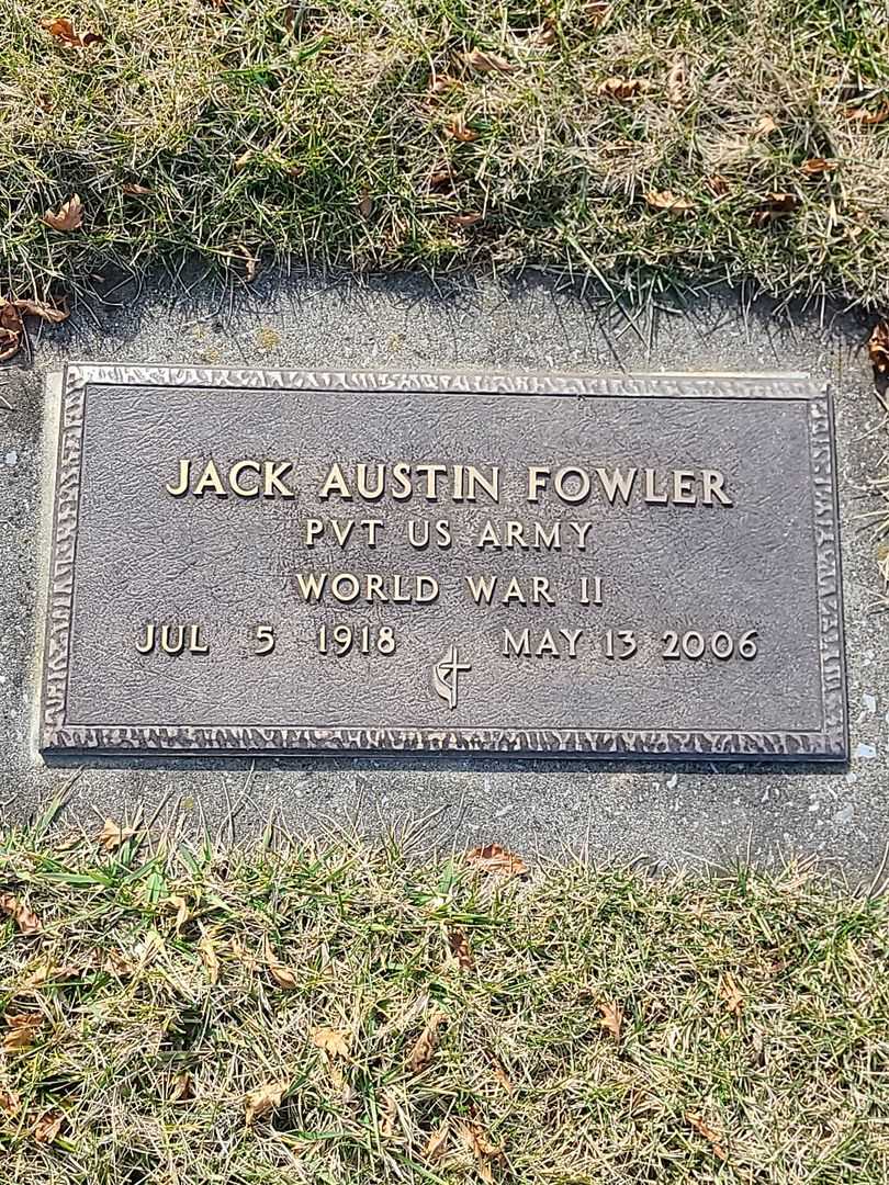 Jack Austin Fowler's grave. Photo 1