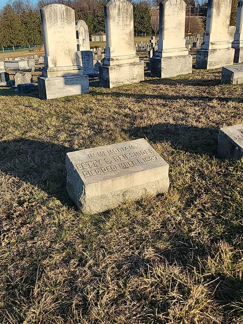 Betty S. Reifsnider's grave. Photo 2