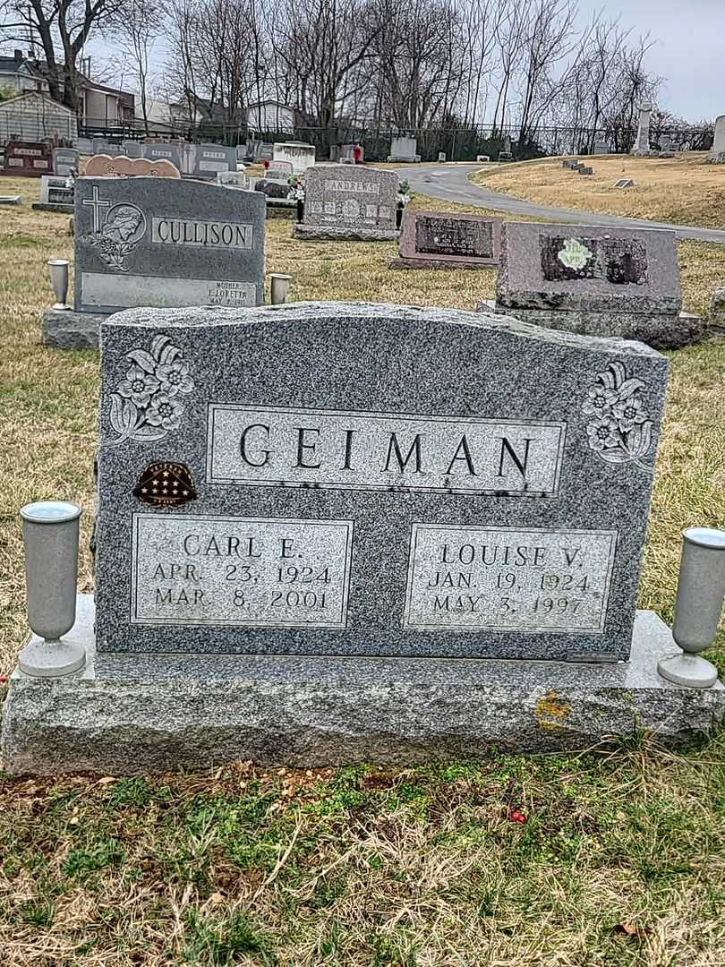 Carl E. Geiman's grave. Photo 1