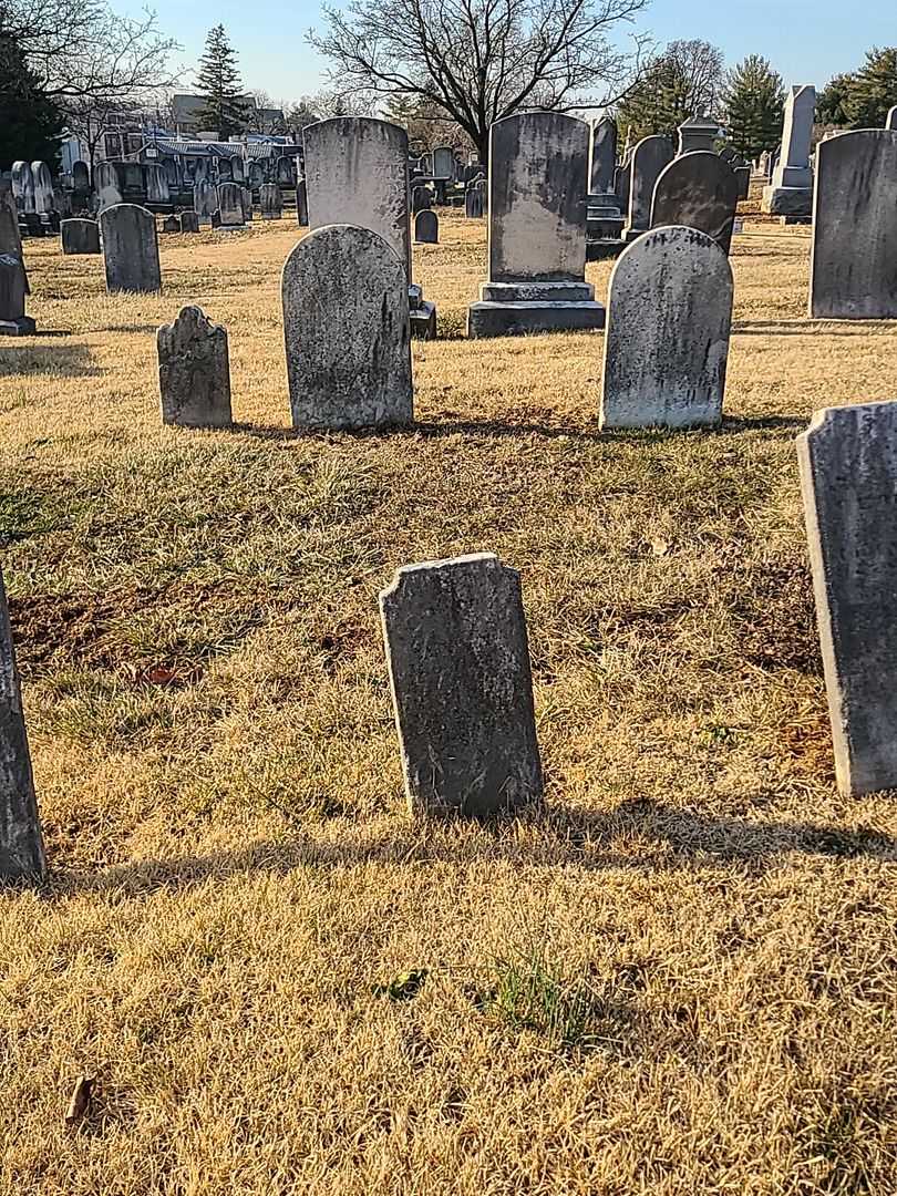 Ann V. Grogg's grave. Photo 2