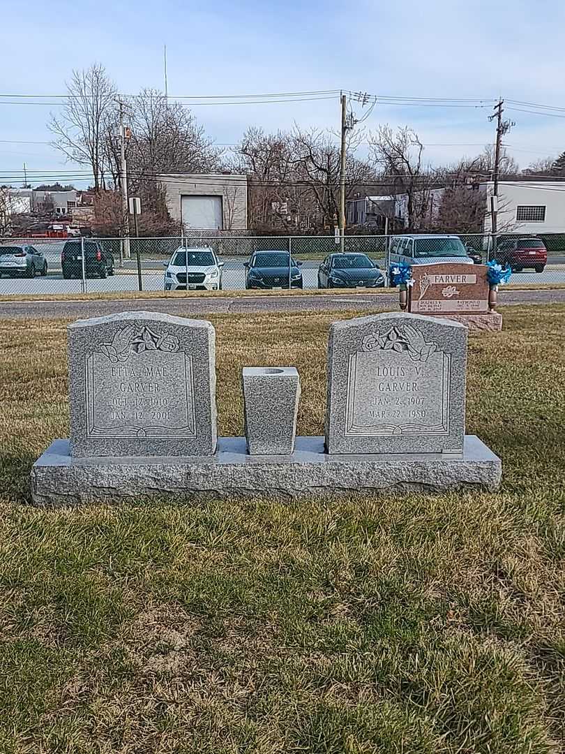 Louis V. Garver's grave. Photo 2