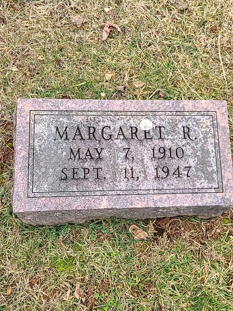 Margaret R. Nusbaum's grave. Photo 3