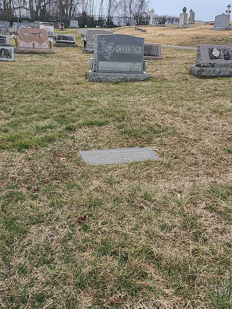 Thomas Leo Tracey's grave. Photo 2