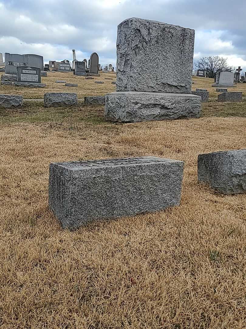 Florence M. Anders's grave. Photo 5