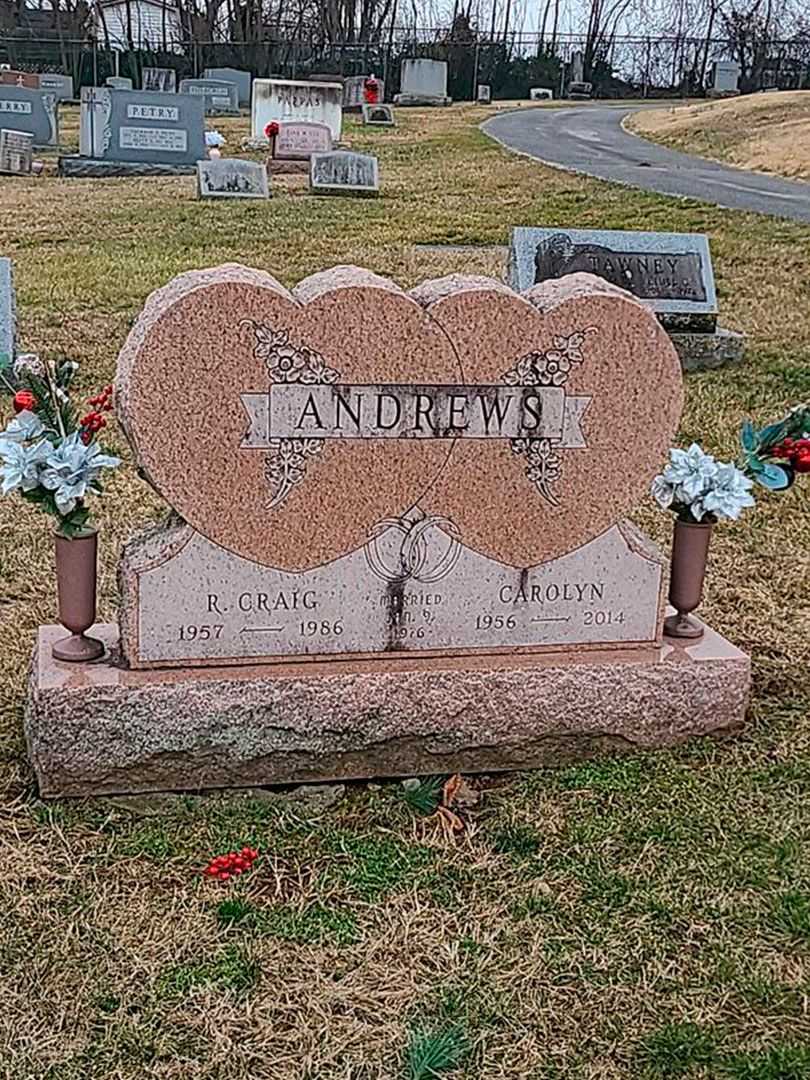 Carolyn Andrews's grave. Photo 3
