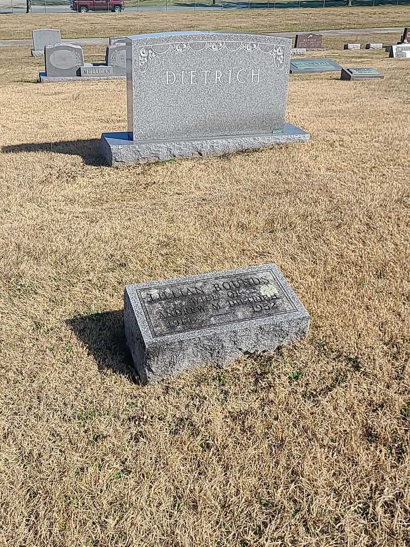 Lillian Bounds Dietrich's grave. Photo 2
