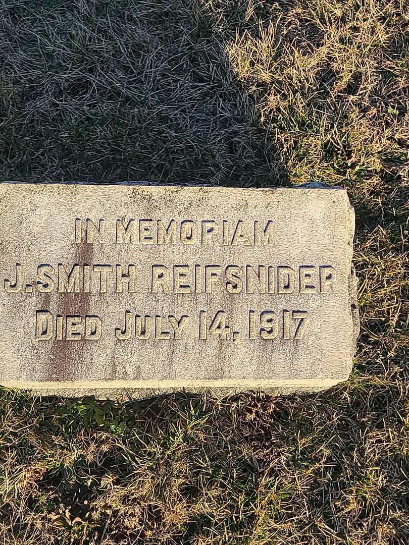 J. Smith Reifsnider's grave. Photo 3