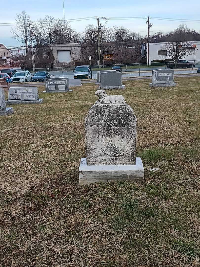 Tracy James Butts's grave. Photo 2