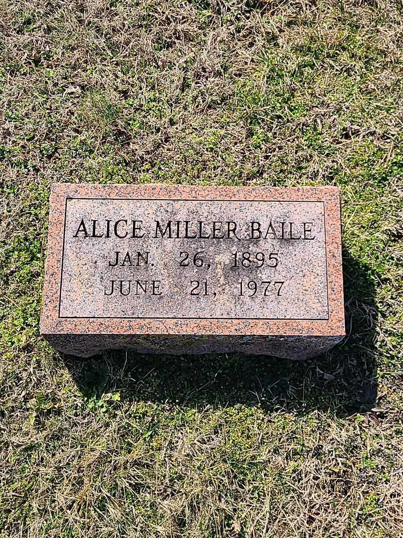 Alice Miller Baile's grave. Photo 3